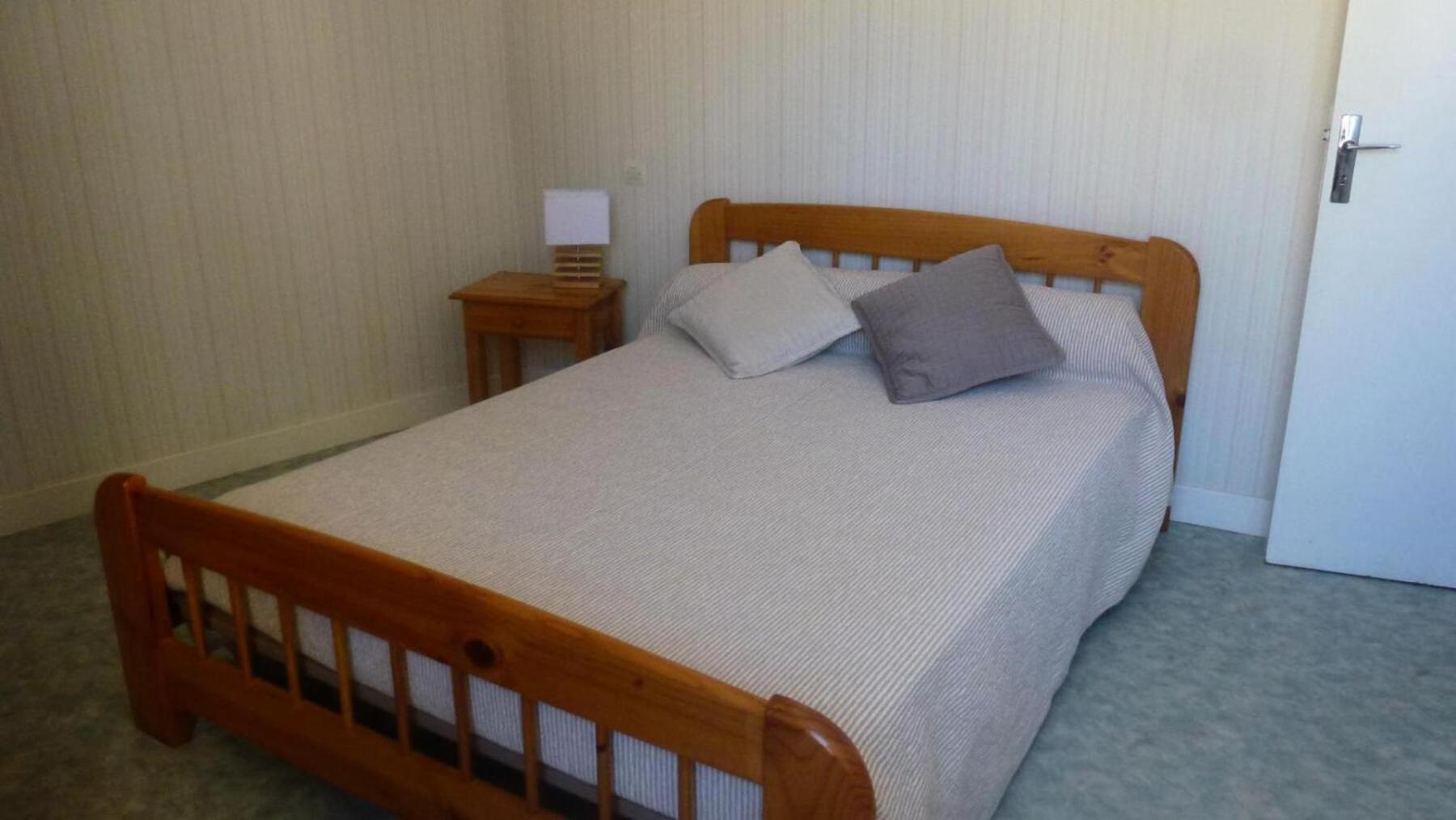 Gite De France A Curemonte 2 Epis - Gite De France 4 Personnes Mae-0004 Экстерьер фото
